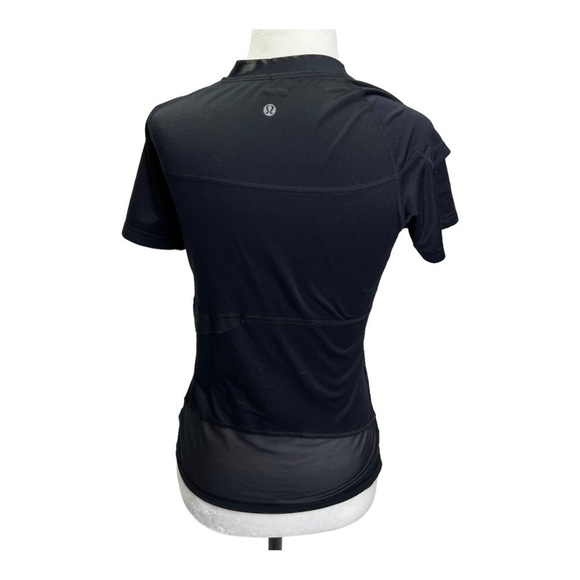 Lululemon Black V-Neck Short Sleeve Workout T-shirt Size 4 - Picture 6 of 9